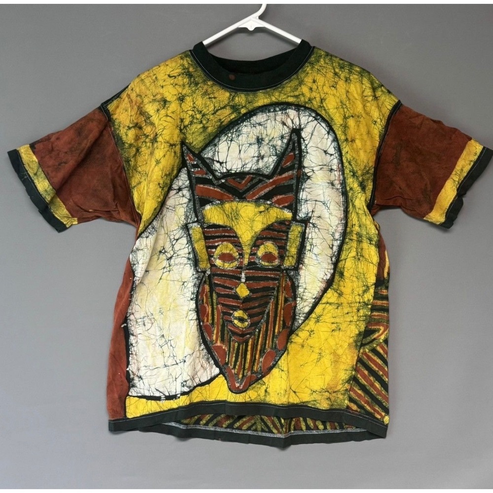 African Batik Tribal Mask Drum Graphic T-Shirt Yellow Brown Mens - Fits Sz Large